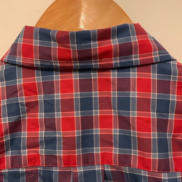 Vineyard Vines (S) - Picture 12 of 15